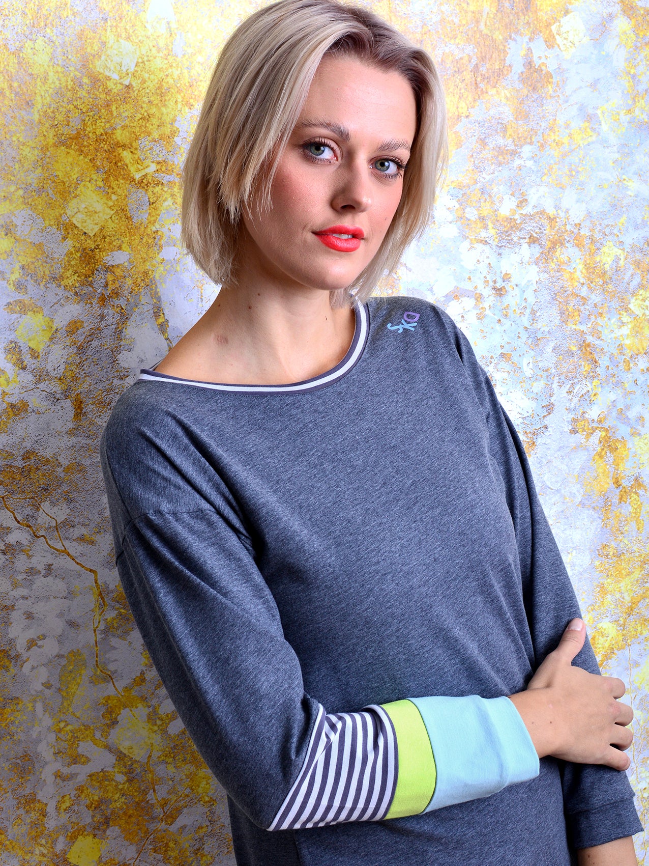Sweatshirt TAMARA dunkelgrau meliert Streifen grau Longshirt von STADTKIND