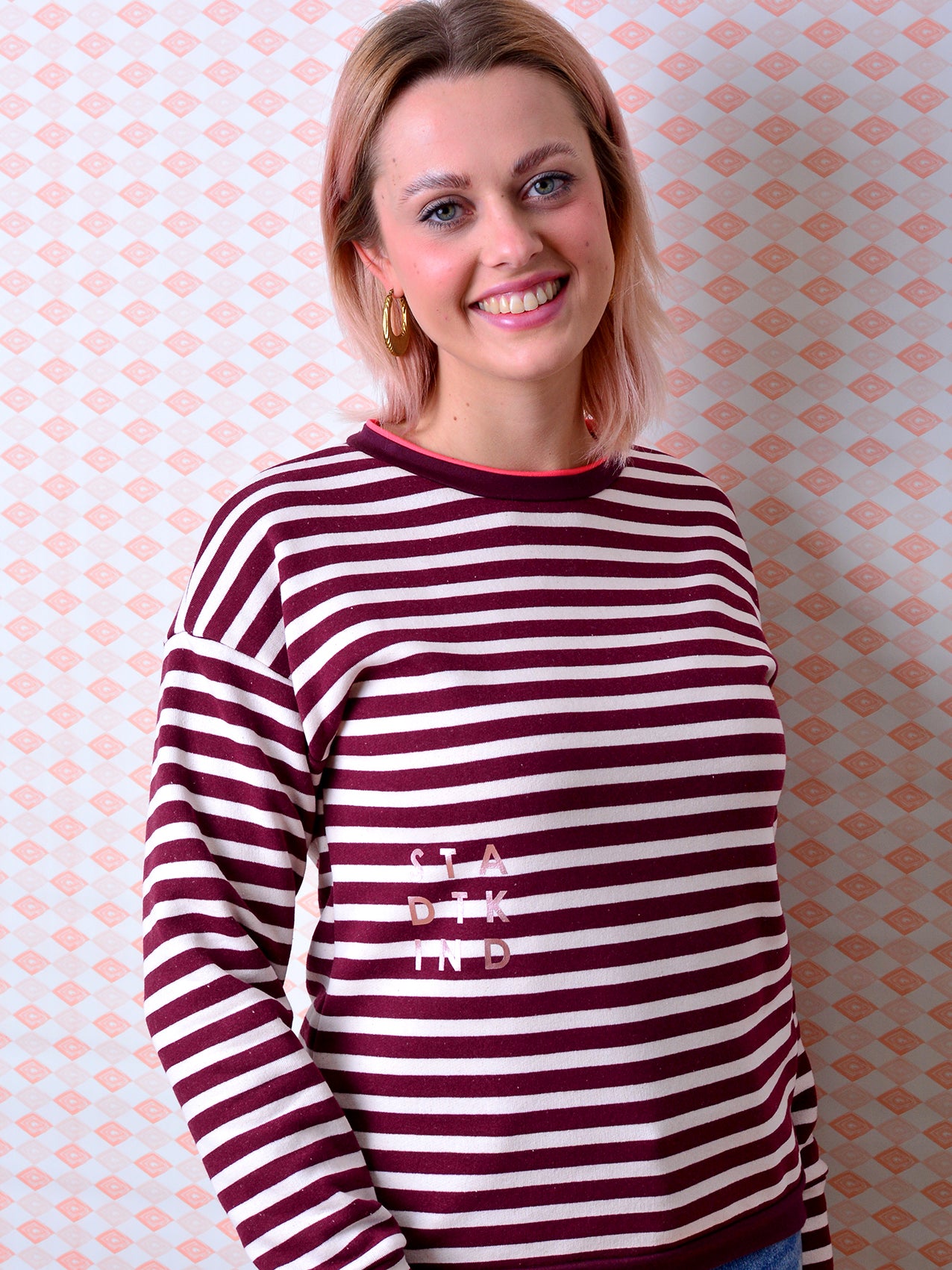 gestreiftes Sweatshirt ILKA dunkelrot Streifen rotbraun von STADTKIND