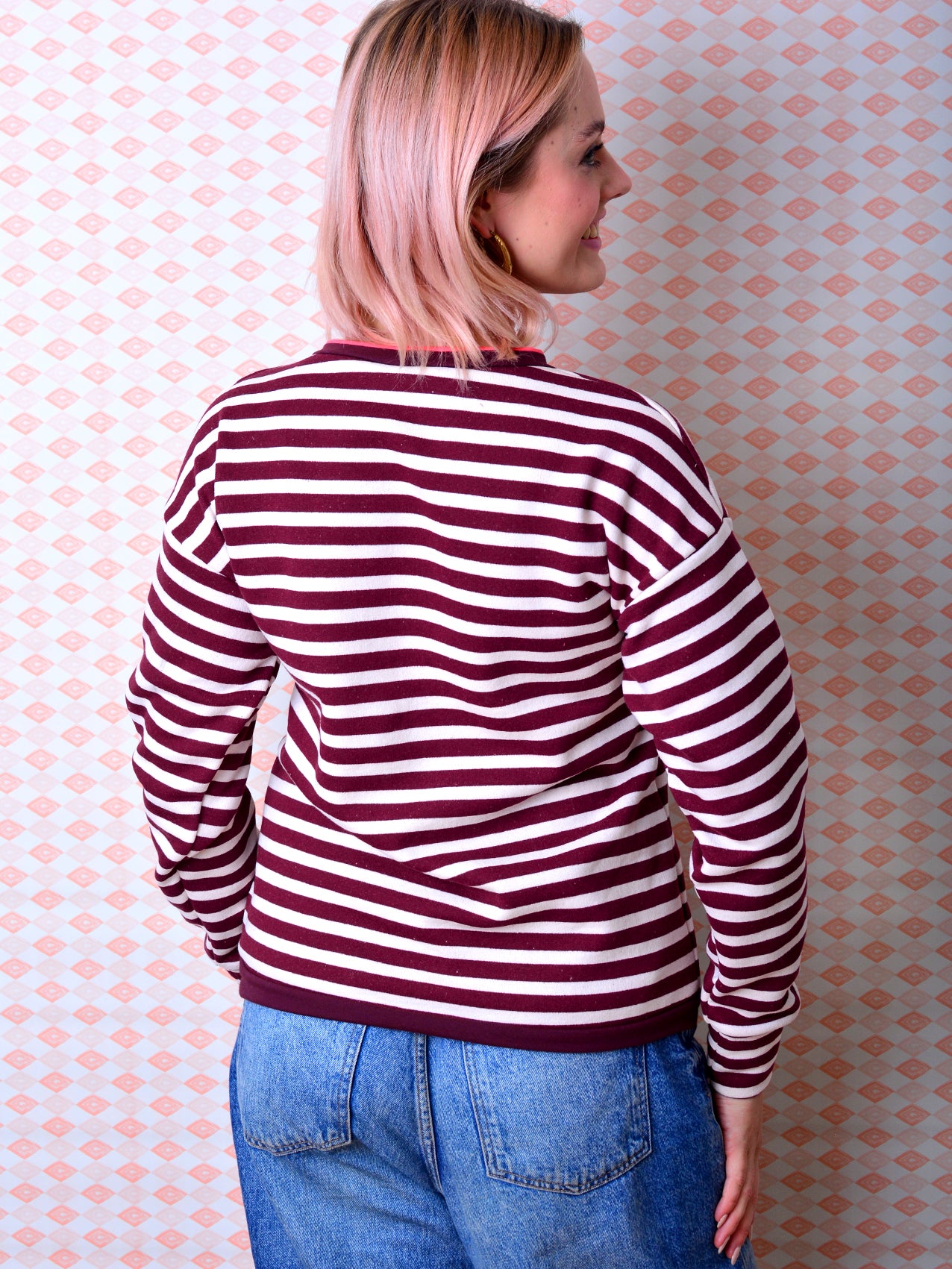 gestreiftes Sweatshirt ILKA dunkelrot Streifen rotbraun von STADTKIND