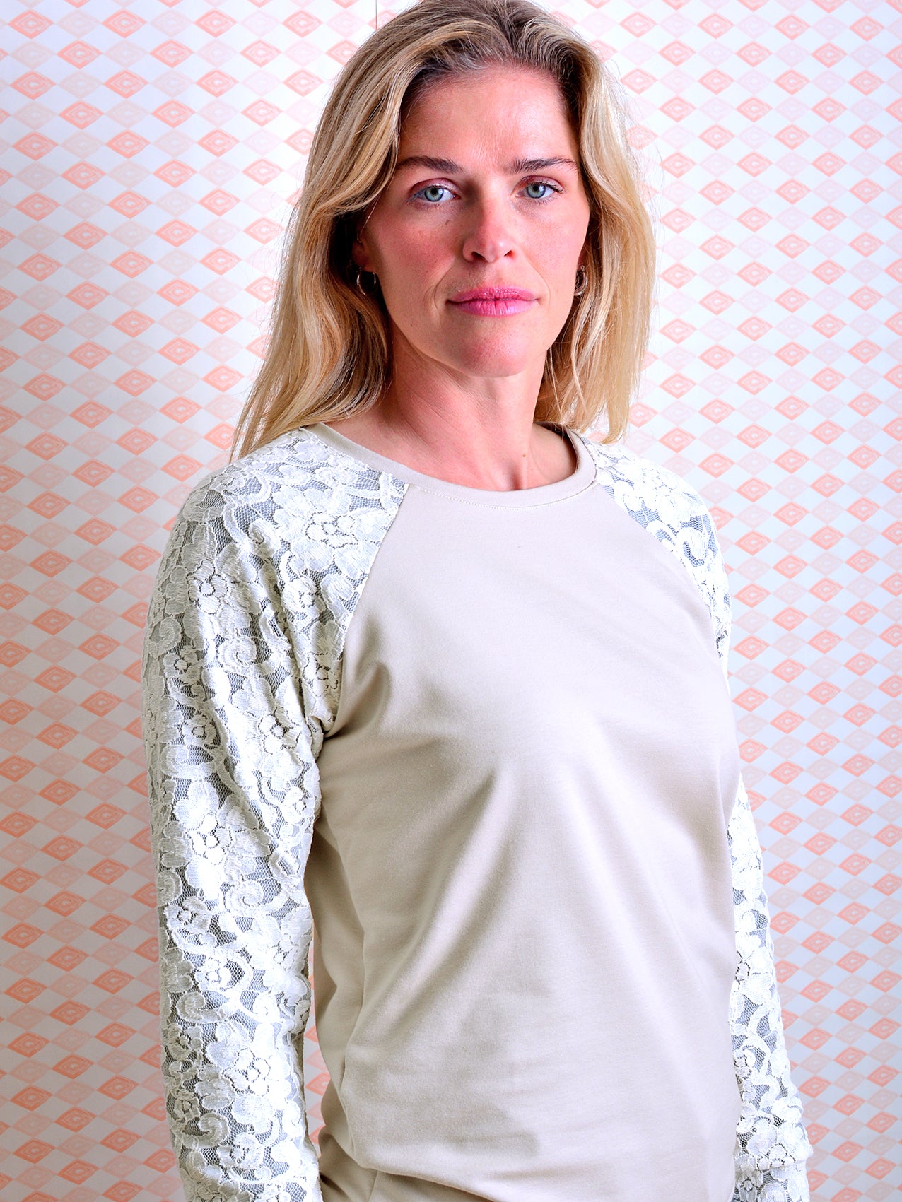 *** Sweatshirt CLAUDIA M (38) & XL (42) & XXL (44) beige Blumen