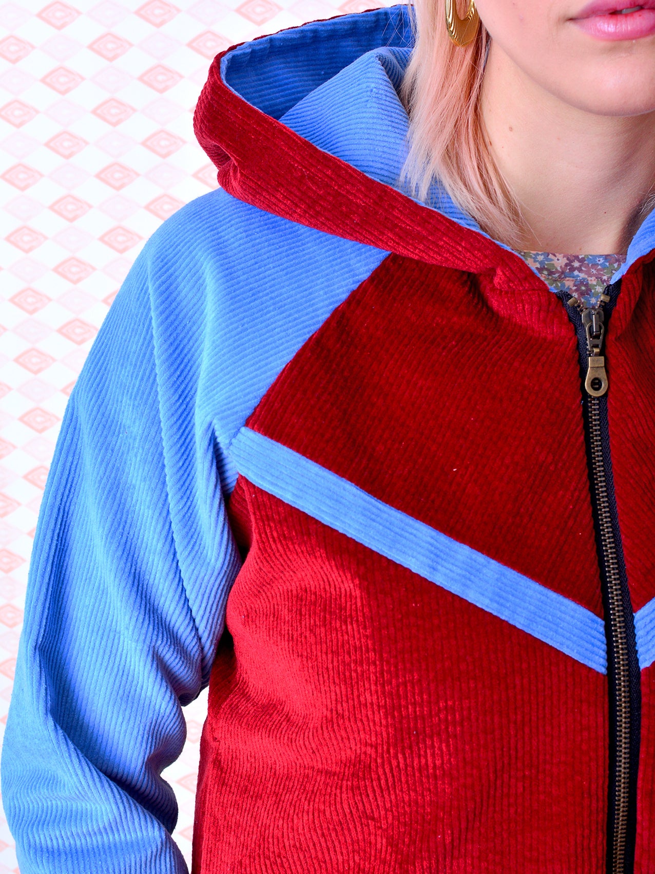 SALE > M (38) Kapuzen Blouson DENISE blau Cord rot Jacke Kord