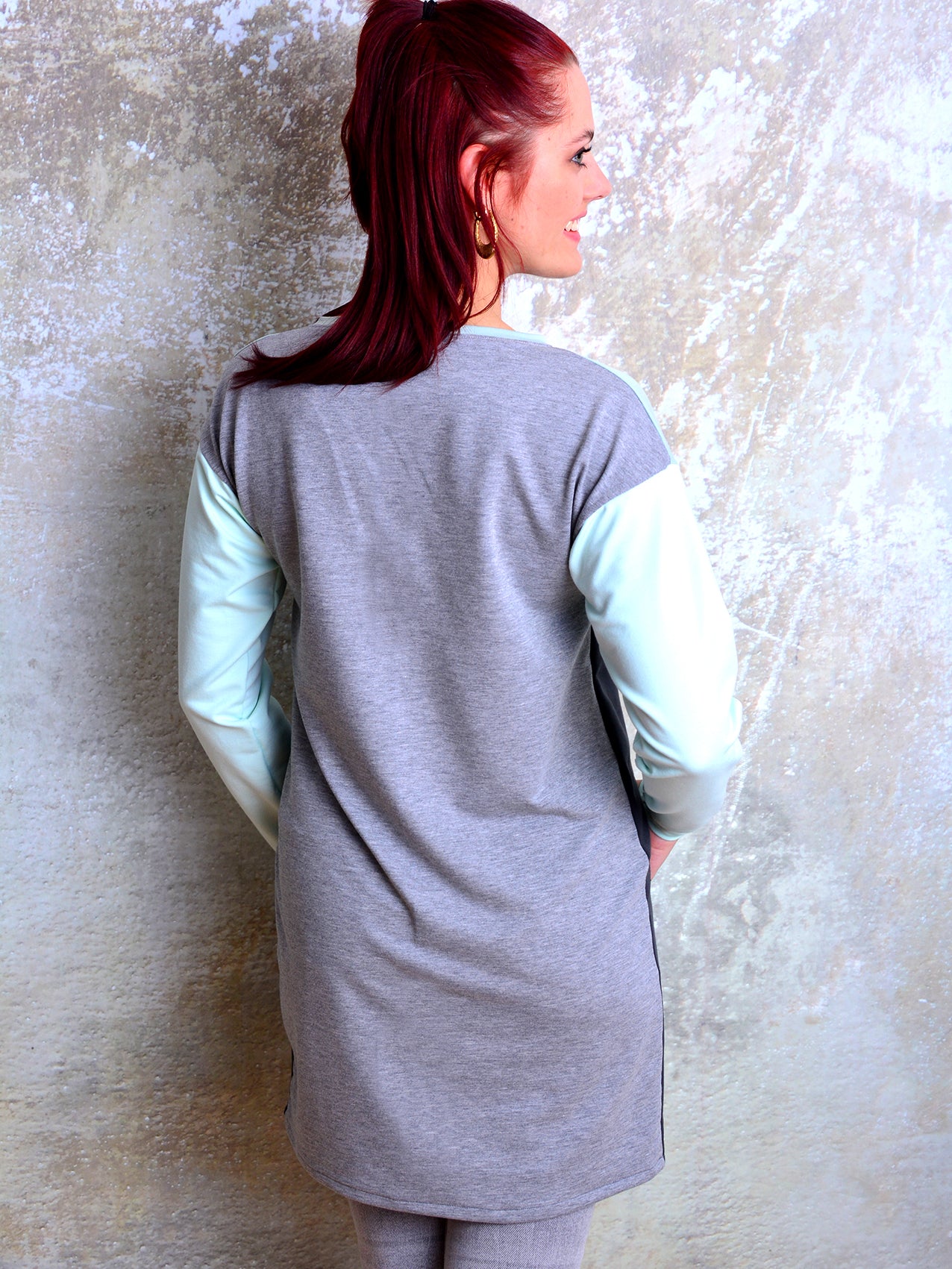 Sweatkleid MELANIE dunkelgrau Colorblocking mintgrün Kleid grau von STADTKIND POTSDAM