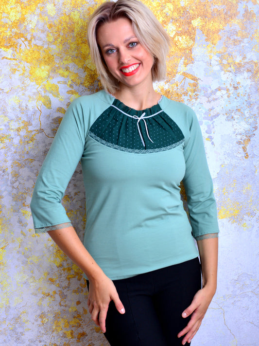 Jersey Shirt EVELYN mintgrün Spitze grün Blumen Schleife von STADTKIND