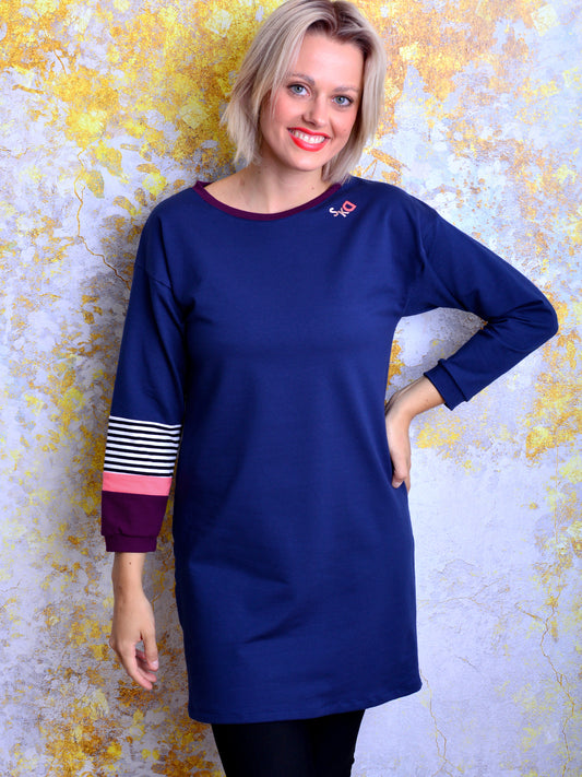 Sweatshirt TAMARA dunkelblau Streifen blau Longshirt von STADTKIND