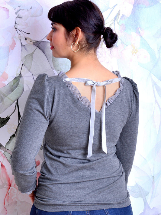 SALE > XS (34) Sweatshirt LEA dunkelgrau Punkte grau Rüschen Schleife