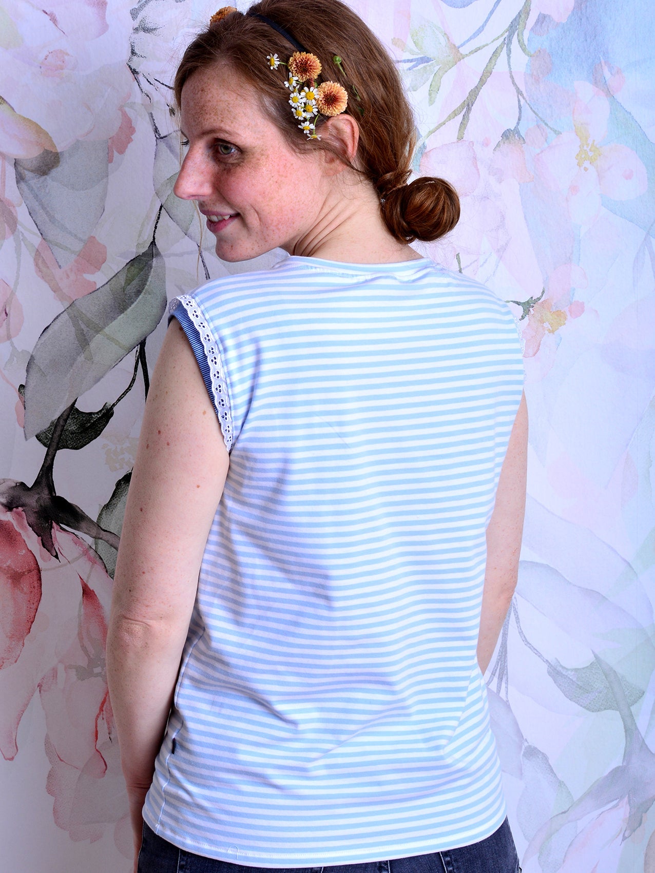 SALE > L (40) gestreiftes Jersey Shirt KATJA hellblau weiss Blumen Top blau