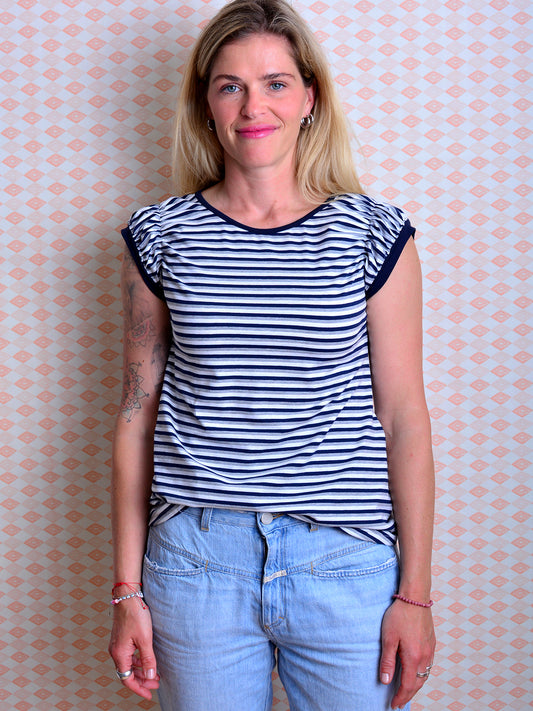 gestreiftes Jersey Shirt LENA blau grau weiss Streifen von STADTKIND